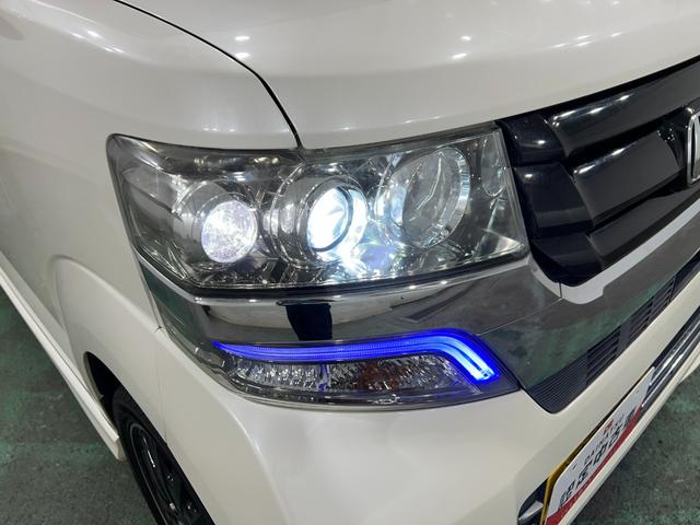 N−BOXカスタムG ターボSSブラックスタイルパッケージ ナビ/バックカメラ1年保証距離無制限 走行距離41161キロ 車検整備付 ワンセグナビ Bluetooth バックカメラ 純正マット サイドエアバッグ HIDヘッドランプ シートヒーター 両側電動スライドドア(埼玉県)の中古車