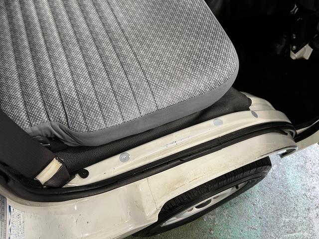 ハイゼットトラックエアコン・パワステ　スペシャル　走行８８０３８キロ／４ＷＤ一年保証・走行距離無制限　純正マット　４ＷＤ　オートマ　板キー　ＡＭＦＭラジオ　エアコン　パワステ　取扱説明書　整備記録簿（埼玉県）の中古車