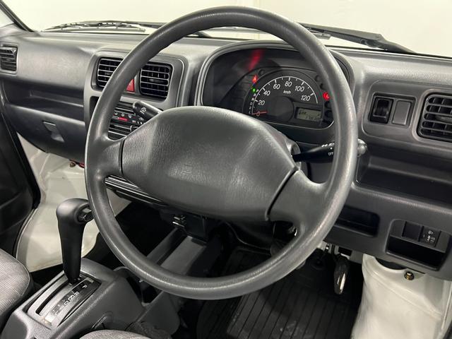 キャリイトラックKCエアコン・パワステ 走行17838キロ/4WD1年保証・走行距離無制限 4WD 助手席エアバック 純正マット エアコン パワステ ラジオ(埼玉県)の中古車