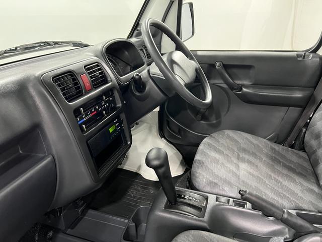 キャリイトラックKCエアコン・パワステ 走行17838キロ/4WD1年保証・走行距離無制限 4WD 助手席エアバック 純正マット エアコン パワステ ラジオ(埼玉県)の中古車