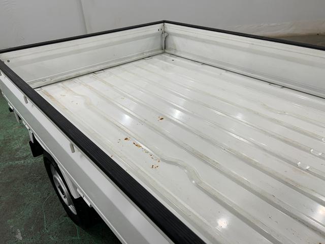 キャリイトラックKCエアコン・パワステ 走行17838キロ/4WD1年保証・走行距離無制限 4WD 助手席エアバック 純正マット エアコン パワステ ラジオ(埼玉県)の中古車
