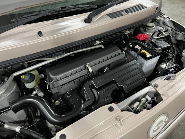 ミラココアココアプラスＸ　走行３０２１２キロ／ワンセグナビ／純正マット１年保証距離無制限　走行距離３０２１２キロ　ワンセグナビ　純正カーペットマット　助手席エアバッグ　電動格納式ドアミラー　ドリンクホルダー　オートエアコン（埼玉県）の中古車