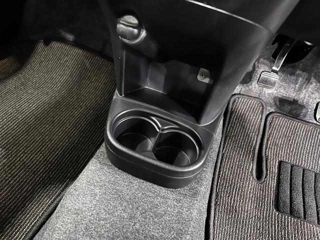 ミラココアココアプラスＸ　走行３０２１２キロ／ワンセグナビ／純正マット１年保証距離無制限　走行距離３０２１２キロ　ワンセグナビ　純正カーペットマット　助手席エアバッグ　電動格納式ドアミラー　ドリンクホルダー　オートエアコン（埼玉県）の中古車