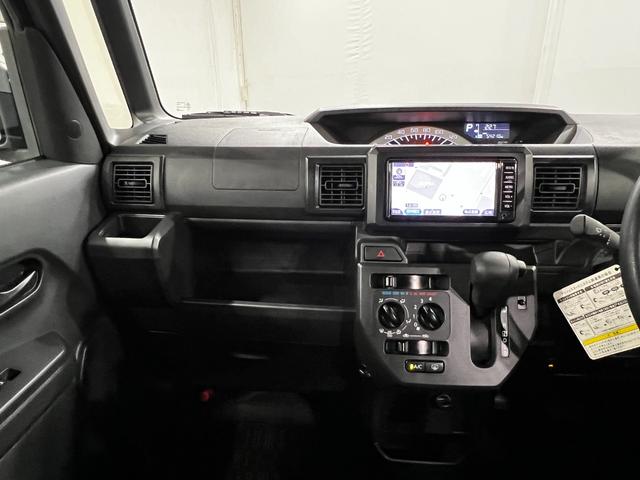 ピクシスメガD 走行54210キロ/車検整備付/喫煙車/ワンセグナビ一年保証・走行距離無制限 助手席エアバック 純正カーペットマット ETC ワンセグナビ Bluetooth アイドリングストップ(埼玉県)の中古車
