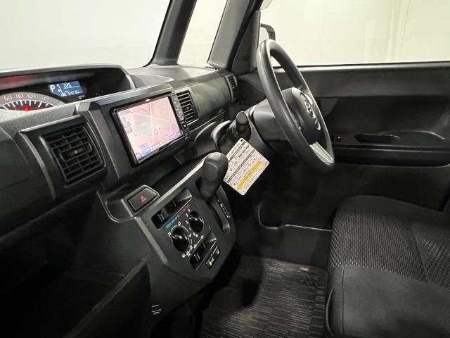ピクシスメガD 走行54210キロ/車検整備付/喫煙車/ワンセグナビ一年保証・走行距離無制限 助手席エアバック 純正カーペットマット ETC ワンセグナビ Bluetooth アイドリングストップ(埼玉県)の中古車
