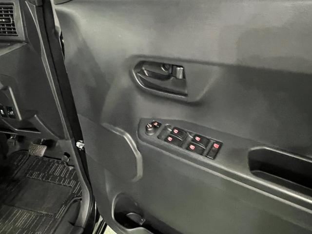 ピクシスメガD 走行54210キロ/車検整備付/喫煙車/ワンセグナビ一年保証・走行距離無制限 助手席エアバック 純正カーペットマット ETC ワンセグナビ Bluetooth アイドリングストップ(埼玉県)の中古車