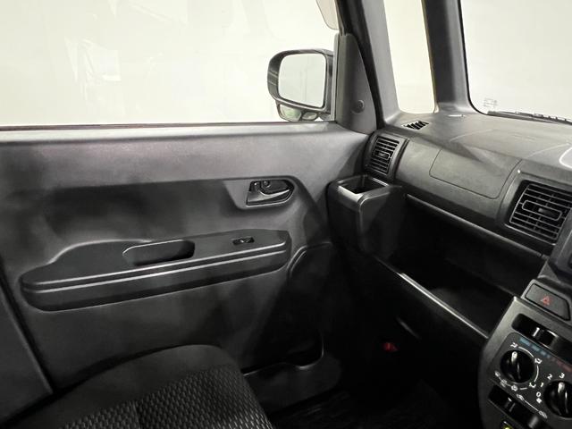 ピクシスメガD 走行54210キロ/車検整備付/喫煙車/ワンセグナビ一年保証・走行距離無制限 助手席エアバック 純正カーペットマット ETC ワンセグナビ Bluetooth アイドリングストップ(埼玉県)の中古車