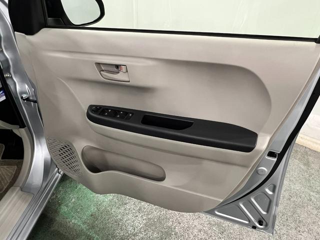 パッソX 軽雹害/走行33974キロ/ワンセグナビ/ブルートゥース1年保証距離無制限 走行距離33974キロ ワンセグナビ ブルートゥース 純正マット 助手席エアバッグ アイドリングストップ 電動格納式ドアミラー(埼玉県)の中古車