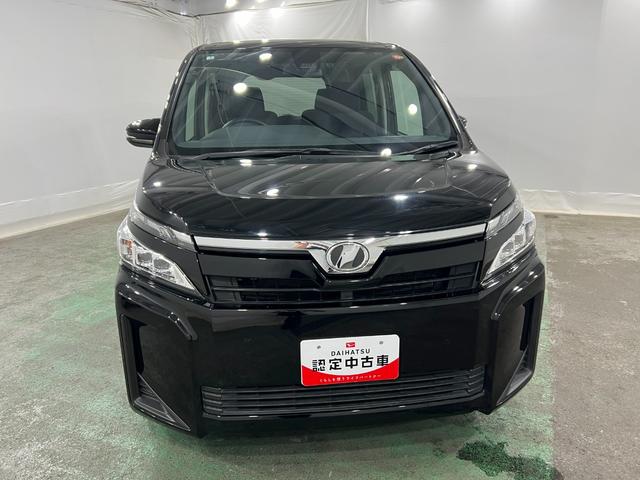 ヴォクシーＸ　４ＷＤ／走行２９７６０キロ／ナビ／ドラレコ／後席モニター１年保証距離無制限　走行距離２９７６０キロ　フルセグナビ　バックカメラ　ブルートゥース　ドラレコ　後席モニター　ＬＥＤヘッドランプ　アイドリングストップ　両側電動スライドドア（埼玉県）の中古車