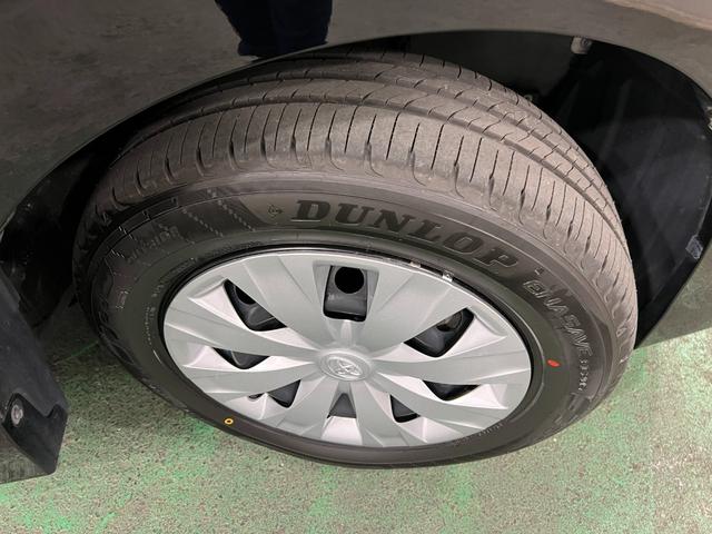ヴォクシーＸ　４ＷＤ／走行２９７６０キロ／ナビ／ドラレコ／後席モニター１年保証距離無制限　走行距離２９７６０キロ　フルセグナビ　バックカメラ　ブルートゥース　ドラレコ　後席モニター　ＬＥＤヘッドランプ　アイドリングストップ　両側電動スライドドア（埼玉県）の中古車