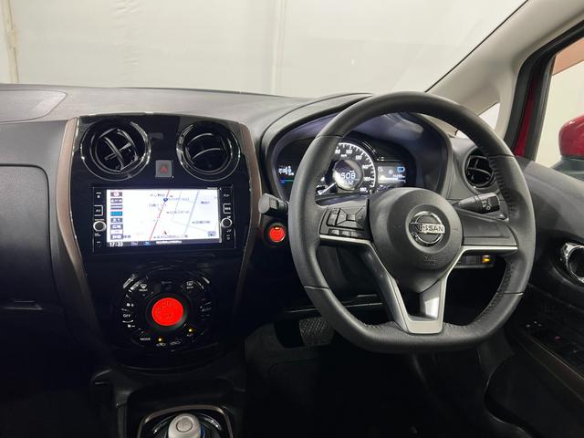 ノートe−パワー メダリスト 車検整備付/走行36285キロ/ナビ1年保証距離無制限 走行距離36285キロ フルセグナビ バックカメラ ブルートゥース ドラレコ 純正マット 助手席エアバッグ LEDヘッドランプ 電動格納式ドアミラー(埼玉県)の中古車