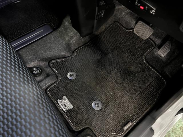 タントカスタムX 走行24853キロ/車検整備付/ナビ/ドラレコ1年保証・走行距離無制限 フルセグナビ 全周囲カメラ ETC ドラレコ サイドエアバック クリアランスソナー オートライト LEDヘッドライト ベンチシート シートヒーター 両側電動スライドドア(埼玉県)の中古車