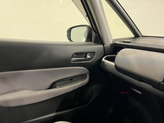 フィットe:HEVネス 走行106510キロ/ナビ/バックカメラ一年保証・走行距離無制限 フルセグナビ Bluetooth バックカメラ ドラレコ ETC サイドエアバック オートライト LEDヘッドライト(埼玉県)の中古車