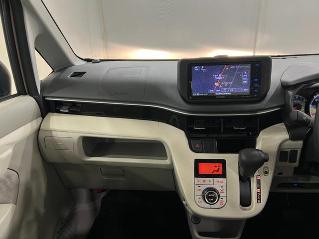 ムーヴＸ　走行３４９０４キロ／ワンセグナビ／シートヒーター／マット１年保証距離無制限　走行距離３４９０４キロ　ワンセグナビ　ブルートゥース　カーペットマット　オートライト　アイドリングストップ　シートヒーター　オート格納式ドアミラー（埼玉県）の中古車