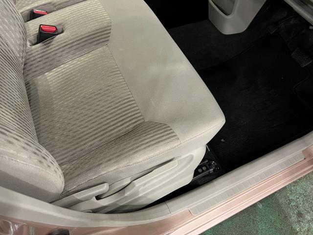 ムーヴＸ　走行３４９０４キロ／ワンセグナビ／シートヒーター／マット１年保証距離無制限　走行距離３４９０４キロ　ワンセグナビ　ブルートゥース　カーペットマット　オートライト　アイドリングストップ　シートヒーター　オート格納式ドアミラー（埼玉県）の中古車
