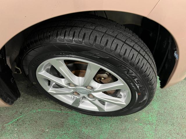ムーヴＸ　走行３４９０４キロ／ワンセグナビ／シートヒーター／マット１年保証距離無制限　走行距離３４９０４キロ　ワンセグナビ　ブルートゥース　カーペットマット　オートライト　アイドリングストップ　シートヒーター　オート格納式ドアミラー（埼玉県）の中古車
