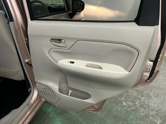 ムーヴＸ　走行３４９０４キロ／ワンセグナビ／シートヒーター／マット１年保証距離無制限　走行距離３４９０４キロ　ワンセグナビ　ブルートゥース　カーペットマット　オートライト　アイドリングストップ　シートヒーター　オート格納式ドアミラー（埼玉県）の中古車