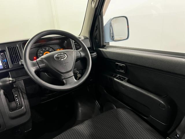 ハイゼットカーゴクルーズSAIII 走行17738キロ/車検整備付/修復歴一年保証・走行距離無制限 フルセグナビ Bluetooth バックカメラ オートマチックハイビーム アイドリングストップ(埼玉県)の中古車