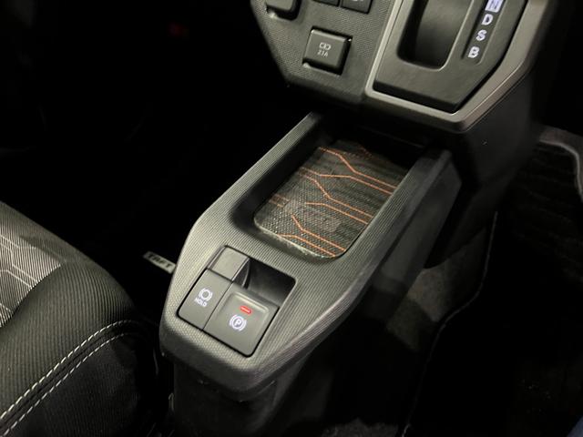 タフトＧ　クロムベンチャー　走行２２０２６キロ／クリアランスソナー一年保証・走行距離無制限　助手席エアバック　純正カーペットマット　サイドエアバック　クリアランスソナー　オートライト　ＬＥＤヘッドライト　シートヒーター　アイドリングストップ（埼玉県）の中古車