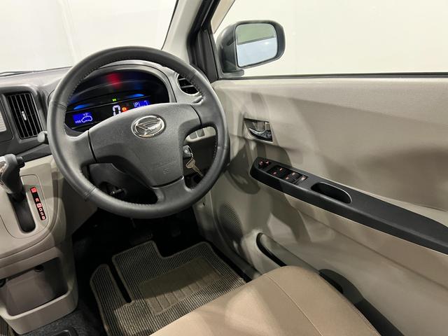 ミライースＧ　走行２７０５６キロ／ＣＤチューナー一年保証・走行距離無制限　助手席エアバック　純正カーペットマット　ＣＤチューナー　アイドリングストップ　キーレス　純正アルミ（埼玉県）の中古車