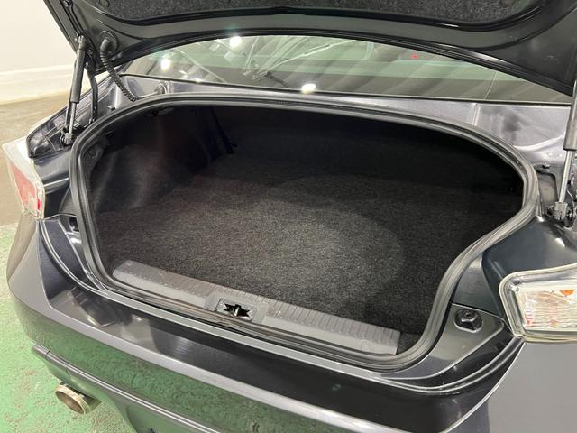 86GT 車検整備付/AT車/走行72498キロ/ナビ1年保証距離無制限 走行距離72498キロ AT車 フルセグナビ ブルートゥース 純正マット サイドエアバッグ LEDヘッドランプ(埼玉県)の中古車