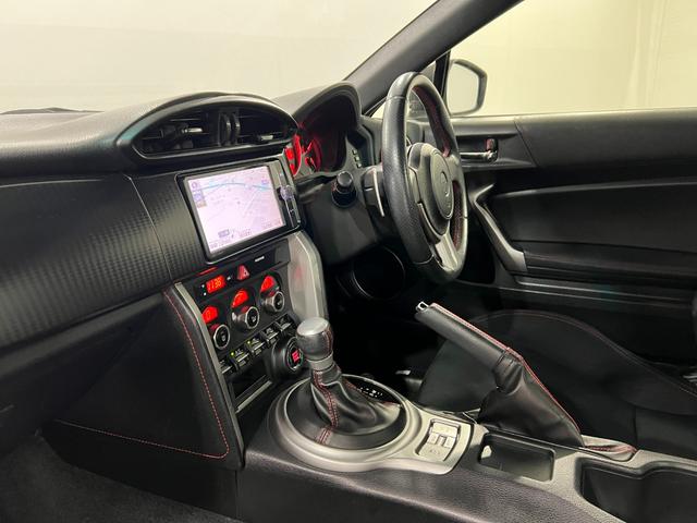 86GT 車検整備付/AT車/走行72498キロ/ナビ1年保証距離無制限 走行距離72498キロ AT車 フルセグナビ ブルートゥース 純正マット サイドエアバッグ LEDヘッドランプ(埼玉県)の中古車