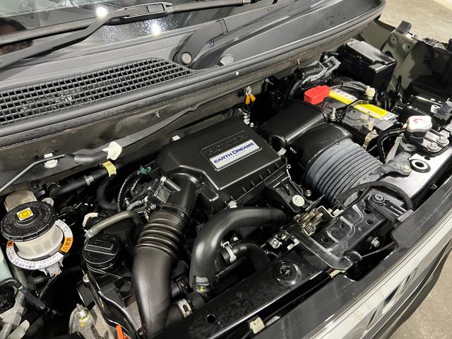 N−BOXカスタムG・Lターボホンダセンシング 走行28321キロ/ナビ1年保証・走行距離無制限 タイヤ4本交換 フルセグナビ Bluetooth バックドア ドラレコ オートライト LEDヘッドライト ベンチシート 両側電動スライドドア(埼玉県)の中古車