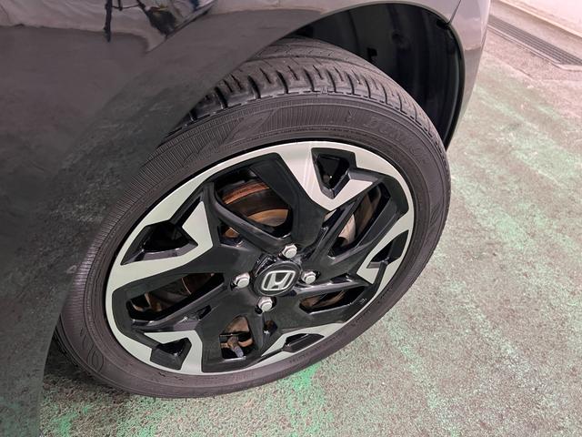 N−BOXカスタムG・Lターボホンダセンシング 走行28321キロ/ナビ1年保証・走行距離無制限 タイヤ4本交換 フルセグナビ Bluetooth バックドア ドラレコ オートライト LEDヘッドライト ベンチシート 両側電動スライドドア(埼玉県)の中古車