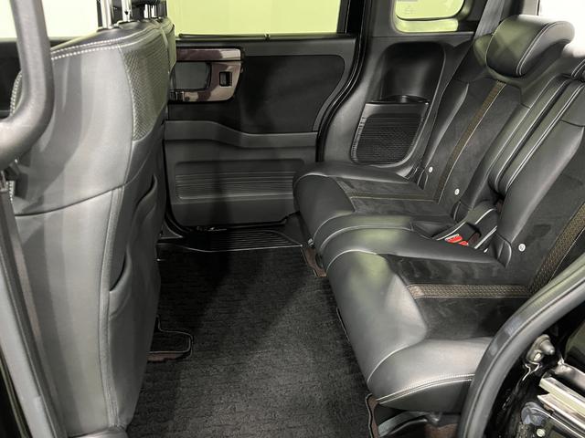 N−BOXカスタムG・Lターボホンダセンシング 走行28321キロ/ナビ1年保証・走行距離無制限 タイヤ4本交換 フルセグナビ Bluetooth バックドア ドラレコ オートライト LEDヘッドライト ベンチシート 両側電動スライドドア(埼玉県)の中古車