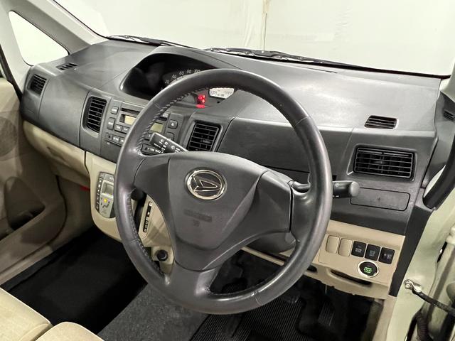 ムーヴＸ　インテグレードＣＤチューナー　プッシュスタートＣＤチューナー（ＡＵＸ接続可）　オートエアコン　キーフリーシステム　プッシュスタート　助手席エアバック　純正カーペットマット　アイドリングストップ　ベンチシート　　一年保証・走行距離無制限（埼玉県）の中古車