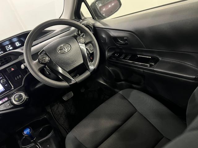 アクアSスタイルブラック 走行21657キロ/車検整備付/ナビ一年保証・走行距離無制限 フルセグナビ Bluetooth バックカメラ ドラレコ ETC オートライト オートマチックハイビーム(埼玉県)の中古車
