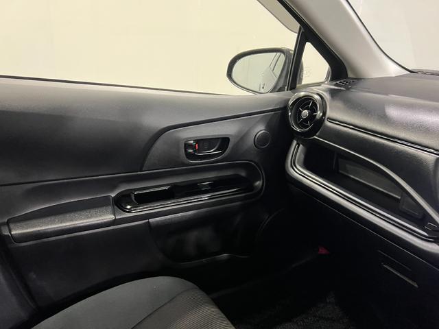 アクアSスタイルブラック 走行21657キロ/車検整備付/ナビ一年保証・走行距離無制限 フルセグナビ Bluetooth バックカメラ ドラレコ ETC オートライト オートマチックハイビーム(埼玉県)の中古車