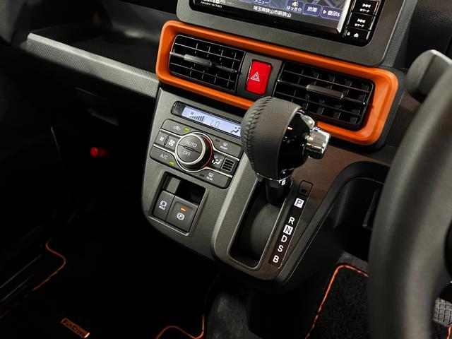 タントファンクロスターボ 走行7010キロ/ナビ/バックカメラ1年保証・走行距離無制限 フルセグナビ Bluetooth バックカメラ ドラレコ ETC クリアランスソナー オートライト LEDヘッドライト ベンチシート シートヒーター 両側電動スライドドア(埼玉県)の中古車