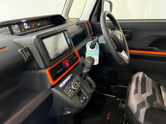 タントファンクロスターボ 走行7010キロ/ナビ/バックカメラ1年保証・走行距離無制限 フルセグナビ Bluetooth バックカメラ ドラレコ ETC クリアランスソナー オートライト LEDヘッドライト ベンチシート シートヒーター 両側電動スライドドア(埼玉県)の中古車