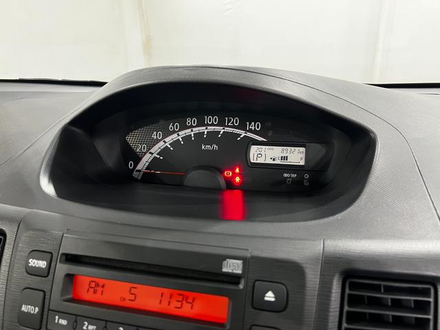 ムーヴL 走行89321キロ/車検整備付/横開きバックドア一年保証・走行距離無制限 車検整備付 助手席エアバック 純正カーペットマット CDチューナー キーレスエントリー ベンチシート(埼玉県)の中古車