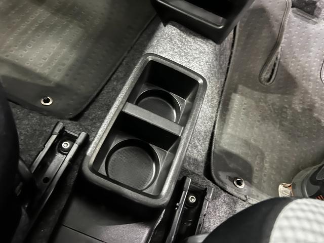 アルトL 走行57429キロ/ナビ/バックカメラ一年保証・走行距離無制限 助手席エアバック 純正カーペットマット アイドリングストップ シートヒーター キーレス ワンセグナビ(埼玉県)の中古車