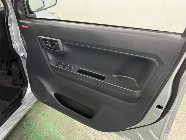 ミライースL SAIII 走行43767キロ/車検整備付一年保証・走行距離無制限 助手席エアバック 純正カーペットマット クリアランスソナー オートマチックハイビーム アイドリングストップ(埼玉県)の中古車