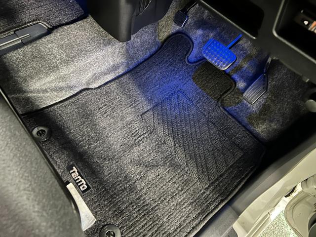 タントカスタムＸ　ＳＡIII一年保証・走行距離無制限　車検整備付　ワンセグナビ　Ｂｌｕｅｔｏｏｔｈ　バックカメラ　ＥＴＣ　オートライト　ＬＥＤヘッドライト　シートヒーター　片側電動スライドドア（埼玉県）の中古車
