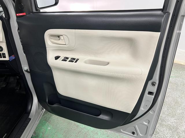 ムーヴキャンバスX SAIII 走行99613キロ/フルセグナビ/ドラレコ1年保証距離無制限 走行距離99613キロ フルセグナビ バックカメラ ドラレコ 純正マット オートライト アイドリングストップ 両側スライドドア オート格納式ドアミラー プッシュボタンスタート(埼玉県)の中古車