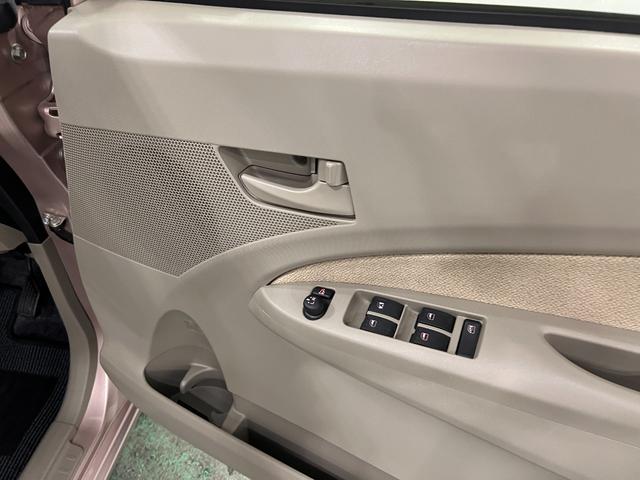 ムーヴX 走行54026キロ/CDチューナー/ベンチシート一年保証・走行距離無制限 助手席エアバック 純正カーペットマット アイドリングストップ ベンチシート CDチューナー プッシュスタート(埼玉県)の中古車