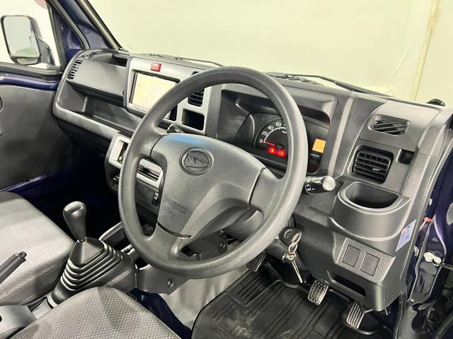 ハイゼットトラックスタンダード　走行９１０５１キロ／ナビ／ＥＴＣ／５速ＭＴ一年保証・走行距離無制限　ワンセグナビ　ＤＶＤ　助手席エアバック　純正カーペットマット　ＥＴＣ　キーレス　パワーウィンドウ（埼玉県）の中古車