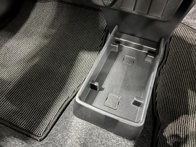 ミライースL SAIII 走行8284キロ/オートライト一年保証・走行距離無制限 助手席エアバック 純正カーペットマット オートマチックハイビーム オートライト アイドリングストップ(埼玉県)の中古車