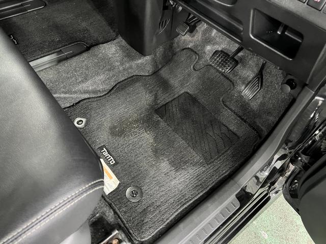 タントカスタムＲＳ　トップエディションＳＡII　８型ナビ／ドラレコ１年保証距離無制限　走行距離１０６４０３キロ　フルセグナビ　バックカメラ　ドラレコ　純正マット　ＬＥＤヘッドランプ　アイドリングストップ　両側電動スライドドア　オート格納式ドアミラー　キーフリー（埼玉県）の中古車