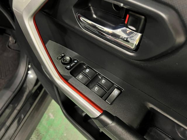 ロッキーＸ　ＨＥＶ　修復歴／走行５４０８４キロ／ナビ／バックカメラ１年保証距離無制限　走行距離５４０８４キロ　純正フルセグナビ　バックカメラ　純正マット　サイドエアバッグ　ＬＥＤヘッドランプ　オート格納式ドアミラー（埼玉県）の中古車