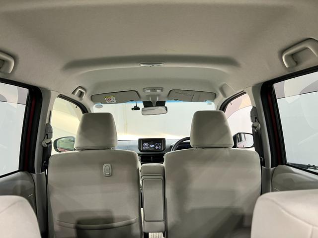 ムーヴL SAIII 車検整備付/走行27632キロ/ドラレコ1年保証距離無制限 走行距離27632キロ CDチューナー ドラレコ 純正カーペットマット 助手席エアバッグ オートマチックハイビーム アイドリングストップ 電動格納式ドアミラー(埼玉県)の中古車