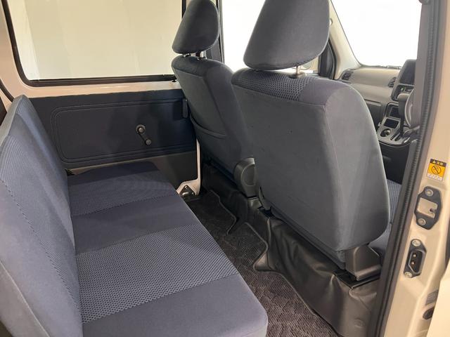 ハイゼットカーゴクルーズ　走行８２５８２キロ／電動格納式ドアミラー１年保証距離無制限　走行距離８２５８２キロ　純正カーペットマット　助手席エアバッグ　電動格納式ドアミラー　キーレスエントリー　両側スライドドア（埼玉県）の中古車