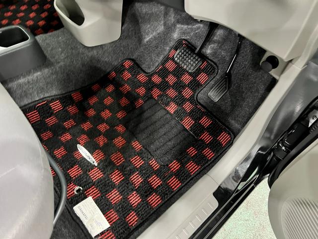 ミライースＸ　ＳＡ　走行２５４１４キロ／カーペットマット１年保証距離無制限　走行距離２５４１４キロ　カーペットマット　助手席エアバック　アイドリングストップ　マニュアルエアコン　ドリンクホルダー（埼玉県）の中古車