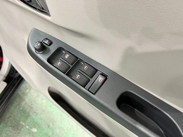 ミライースＸ　ＳＡ　走行２５４１４キロ／カーペットマット１年保証距離無制限　走行距離２５４１４キロ　カーペットマット　助手席エアバック　アイドリングストップ　マニュアルエアコン　ドリンクホルダー（埼玉県）の中古車