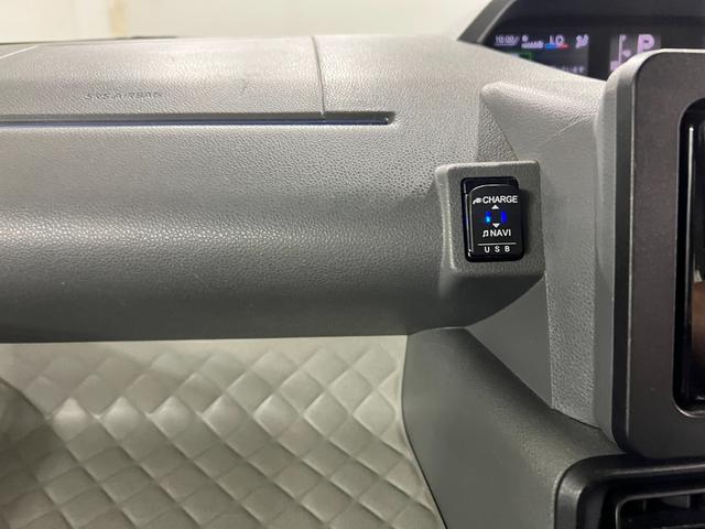 タントＸセレクション　走行３４１９２キロ／ナビ／バックカメラ一年保証・走行距離無制限　フルセグナビ　Ｂｌｕｅｔｏｏｔｈ　バックカメラ　ドラレコ　ＥＴＣ　クリアランスソナー　オートライト　ＬＥＤヘッドライト　シートヒーター　片側電動スライドドア（埼玉県）の中古車
