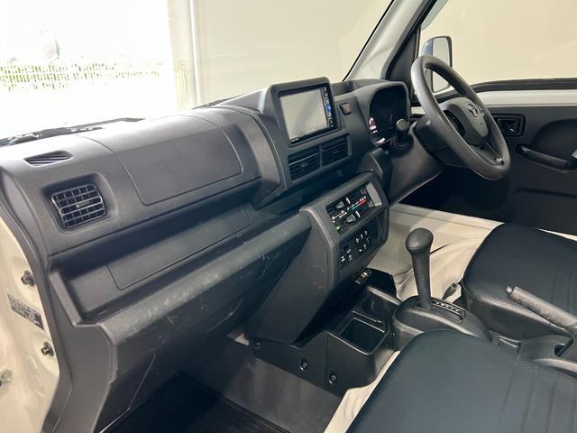 ハイゼットトラックスタンダード　走行６３２５３キロ／車検整備付／ナビ／ＥＴＣ一年保証・走行距離無制限　ワンセグナビ　Ｂｌｕｅｔｏｏｔｈ　ＥＴＣ　助手席エアバック　純正カーペットマット　車検整備付（埼玉県）の中古車